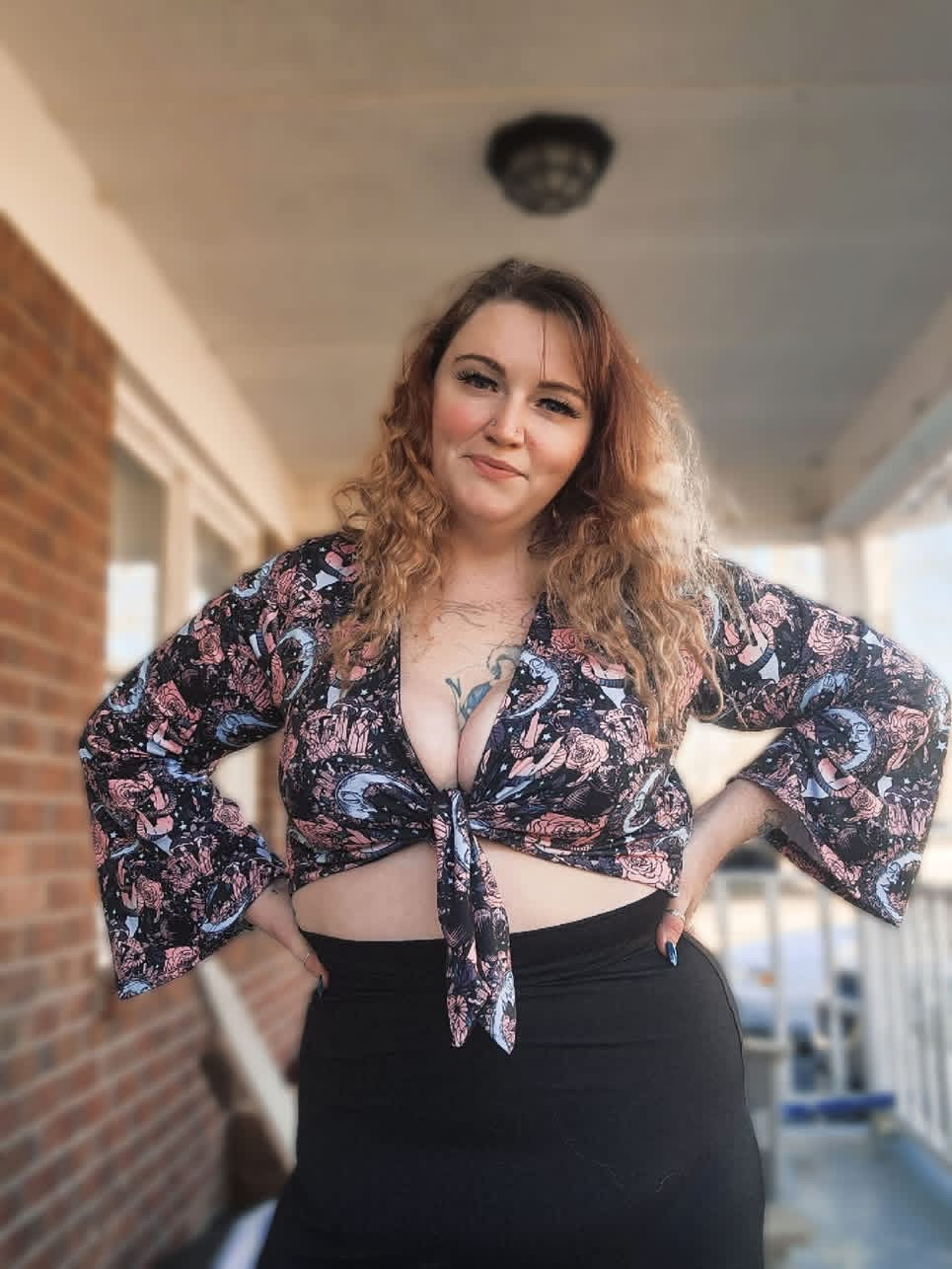 Stevie Tie Front Top