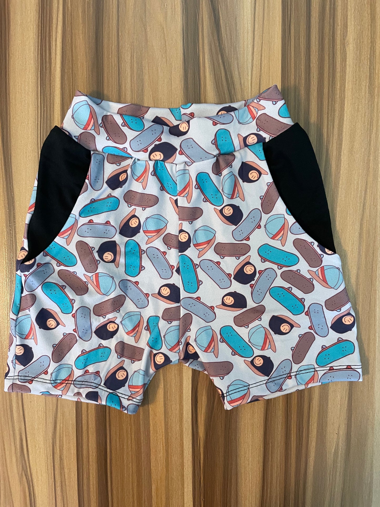 Lowland Joggers/Shorts